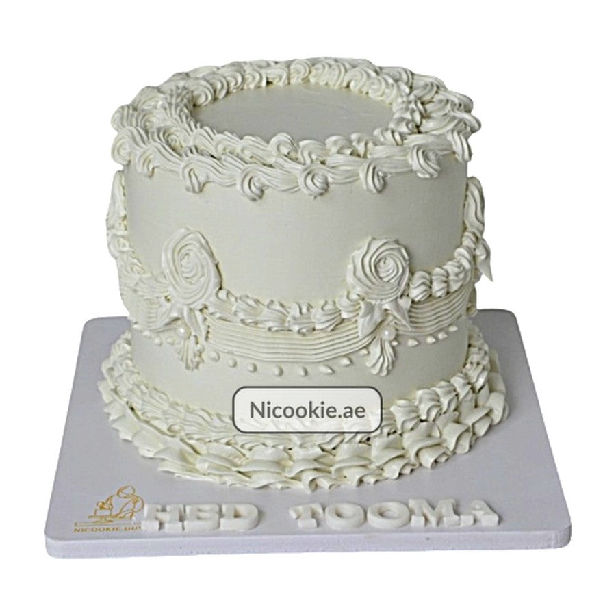 White Vintage Swirl Cake