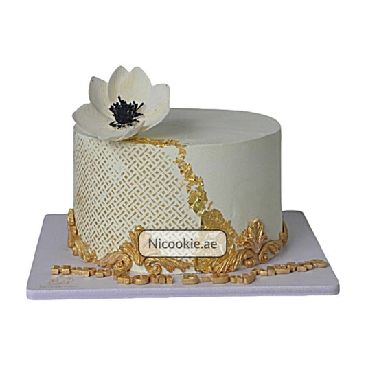 White & Gold Classic Cake